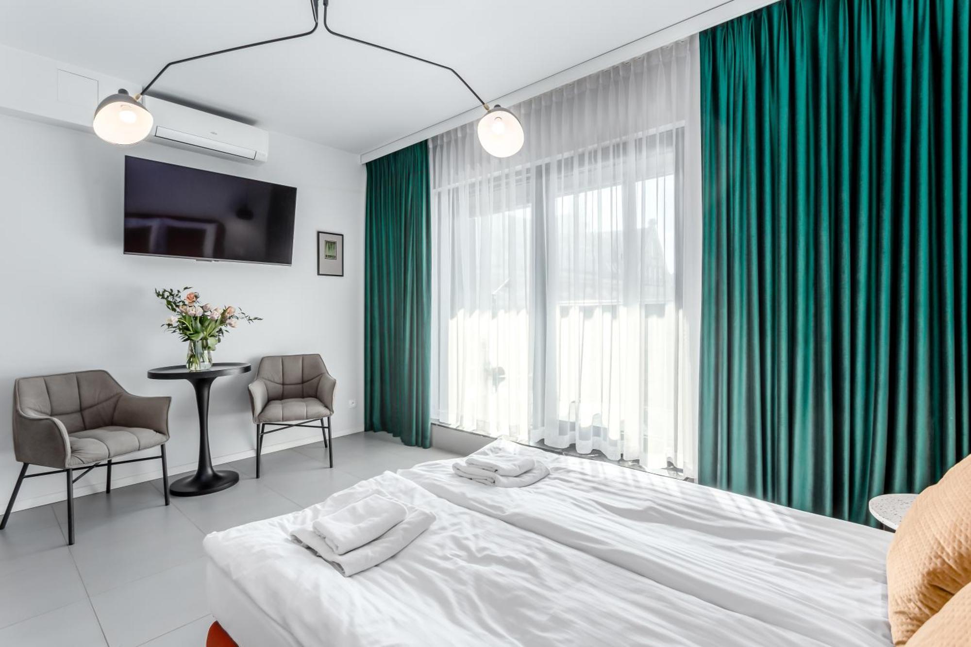 Rent Like Home - Deo Plaza Wyspa Spichrzow Гданськ Номер фото
