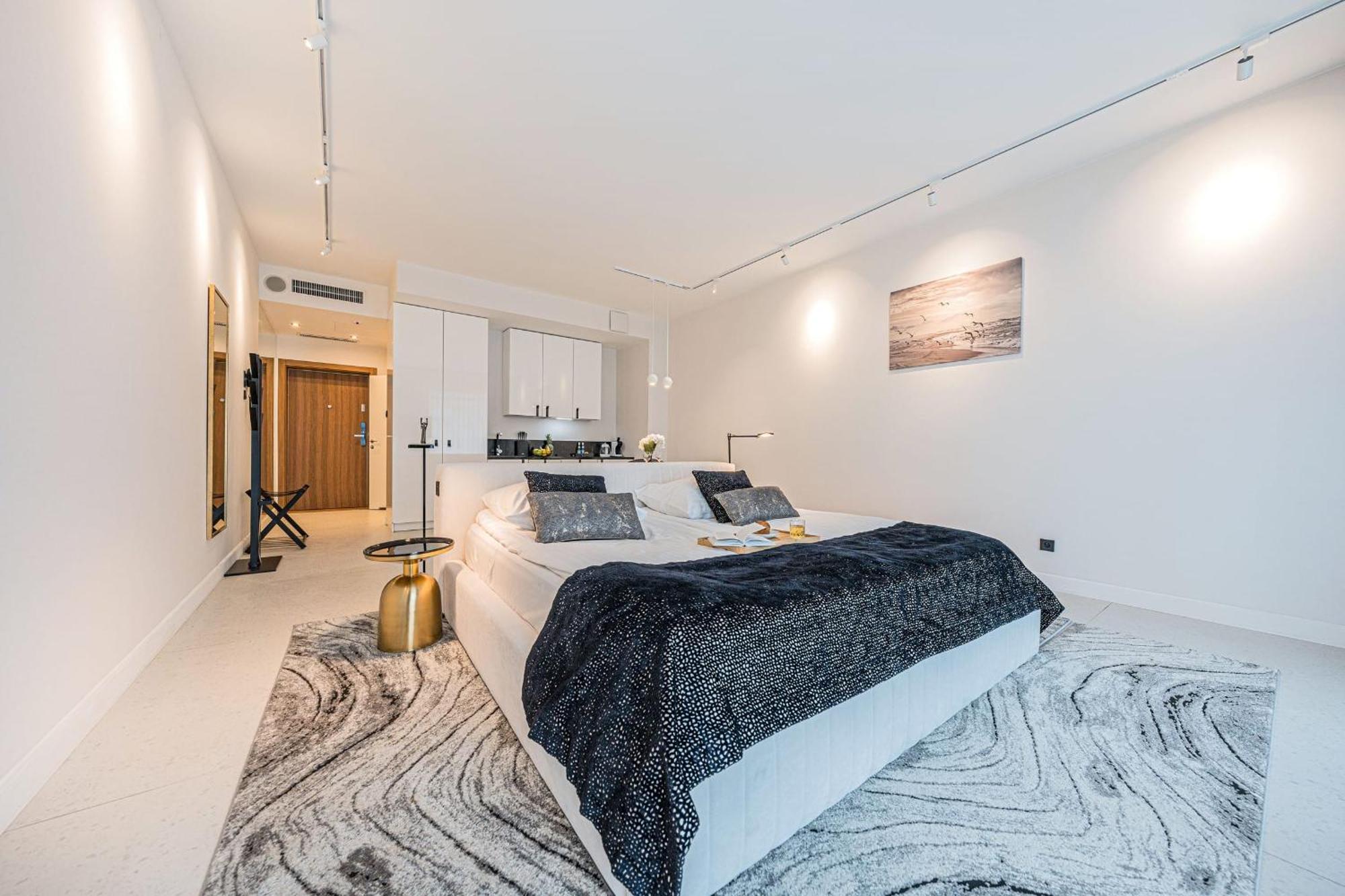 Rent Like Home - Deo Plaza Wyspa Spichrzow Гданськ Екстер'єр фото