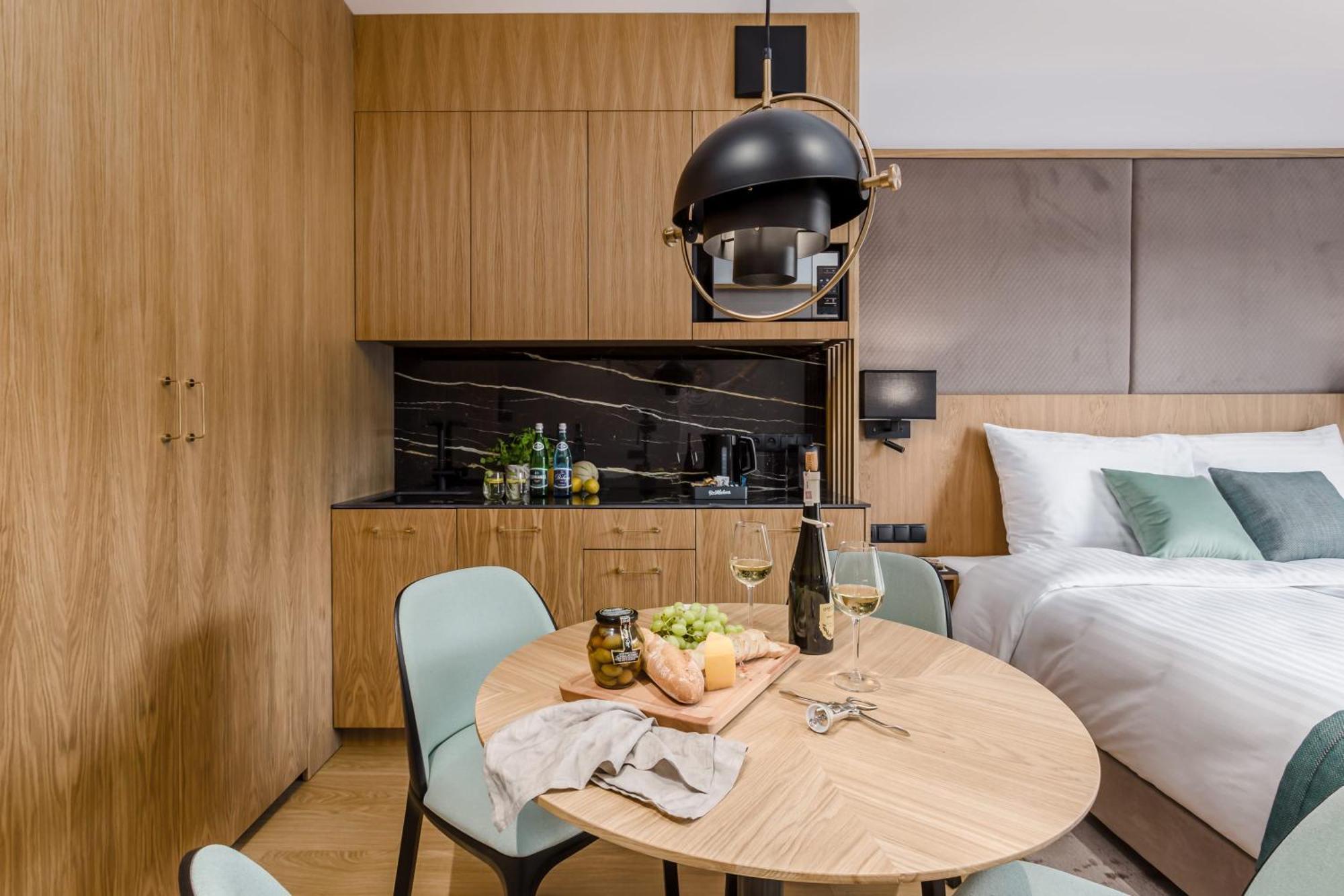 Rent Like Home - Deo Plaza Wyspa Spichrzow Гданськ Екстер'єр фото